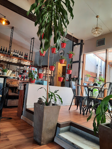 Florida 898 Café Bistró - Maldonado