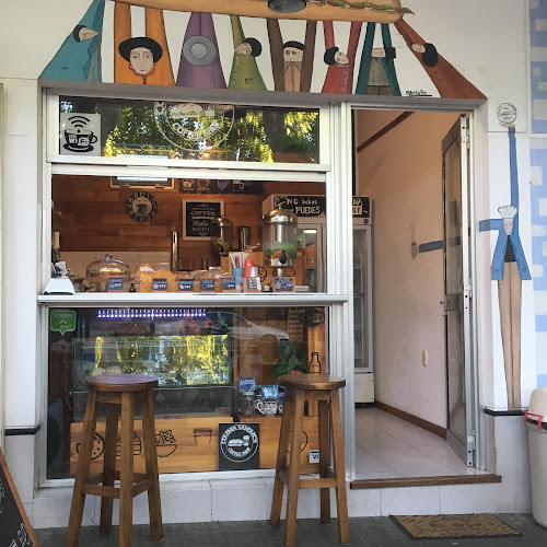 Colonia Sandwich Coffee Shop - Col. del Sacramento