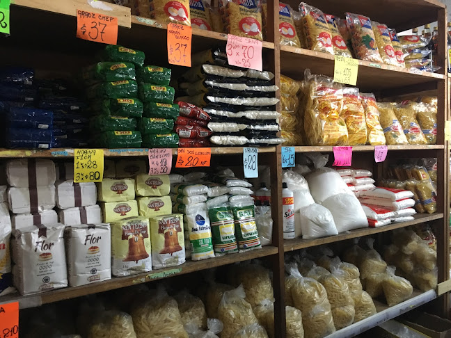 Comentarii opinii despre Mercado Menezes