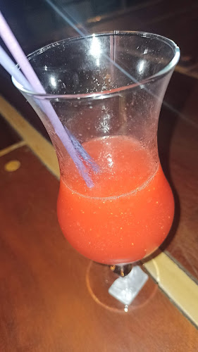 Opinii despre Charlies Boliche în Melo - Gastronomía y hostelería