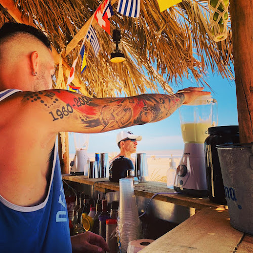 Comentarii opinii despre DESKARA2 BAR parador beach en temporada