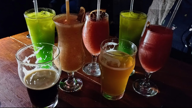 Opinii despre Cocktail 33 în Treinta y Tres - Gastronomía y hostelería