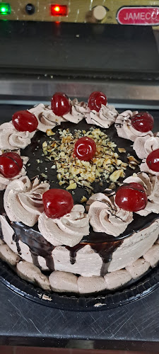 Panaderia y roticeria abaday - Gastronomía y hostelería