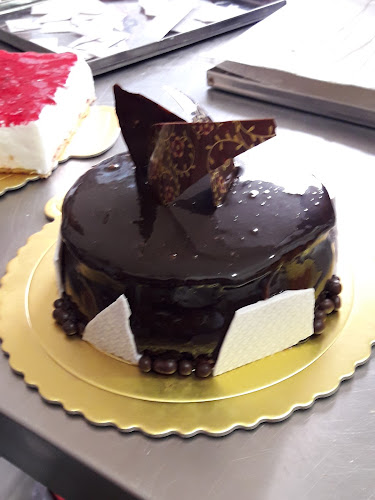 Comentarii opinii despre Té, chocolate, café... Confitería