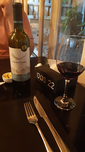 DOS 22 Restaurante - Gastronomía y hostelería