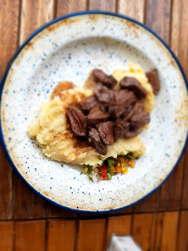 Av. Juan María Pérez y Fuentes esq, 15008 Ciudad de la Costa, Departamento de Canelones