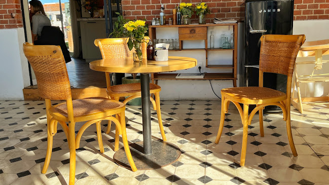 Comentarii opinii despre Nona