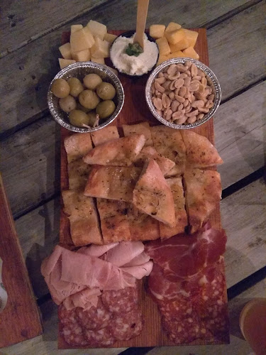 Perez Butler y, Av. Brigadier Gral. Fructuoso Rivera, 15008 Departamento de Canelones