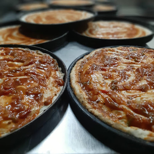 El Comodín, Restó & Pizza