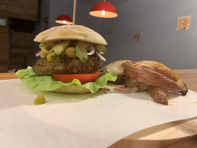 Nolemi’s pizzas and burger