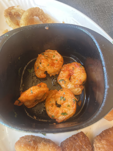 Rbla. Lorenzo Batlle Pacheco, entre, Av. Del Mar y, 20100 Punta del Este, Departamento de Maldonado