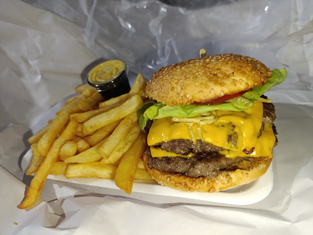 Chiviteria, restaurante, pizzeria El Correcaminos