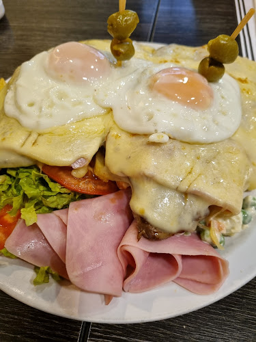 Parrillada El Portón - Gastronomía y hostelería