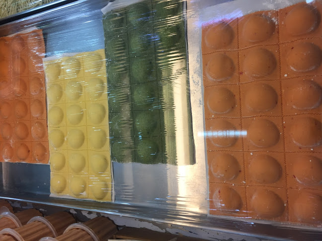 Comentarii opinii despre Fabrica De Pastas "Las Delicias"