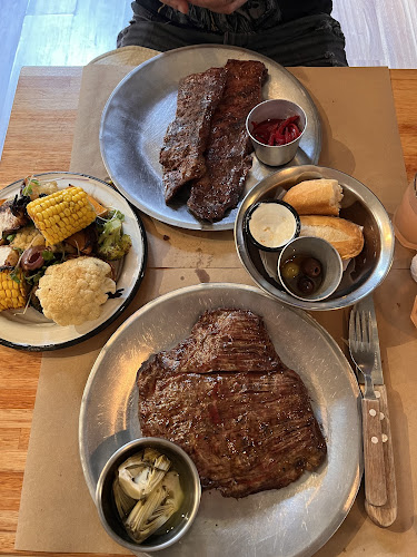 Opinii despre Once Catorce în Montevideo - Gastronomía y hostelería