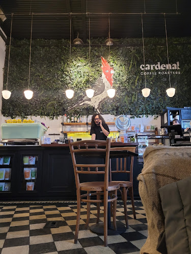 Opinii despre Cardenal Café în Montevideo - Gastronomía y hostelería