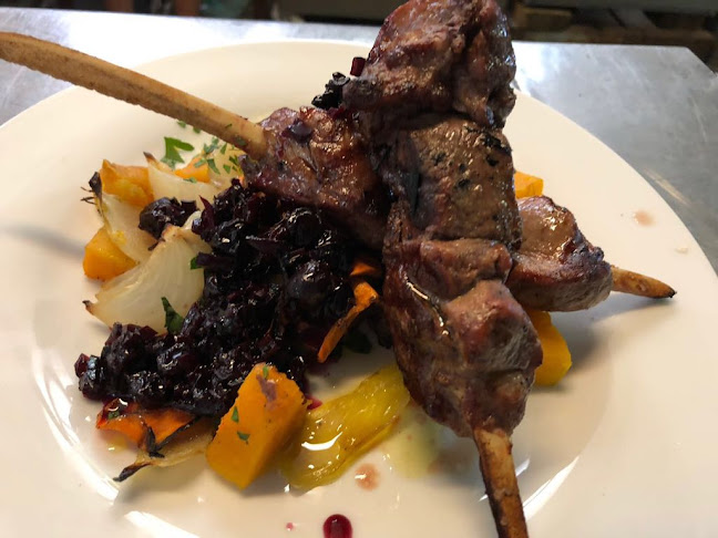 Comentarii opinii despre Parador