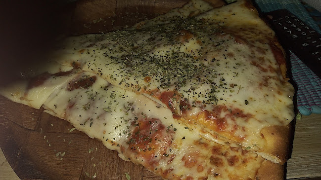 Opinii despre Los Molinos Pizzeria Malvin în Montevideo - Gastronomía y hostelería