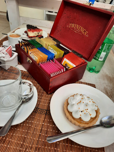 Av. Brasil 3072, 11300 Montevideo, Departamento de Montevideo