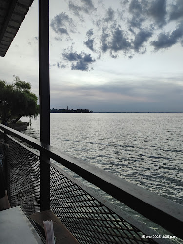 Resto Pizzería Al Timón - Gastronomía y hostelería