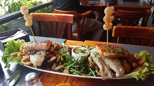 Av. Luis Alberto de Herrera 1144, 11300 Montevideo, Departamento de Montevideo