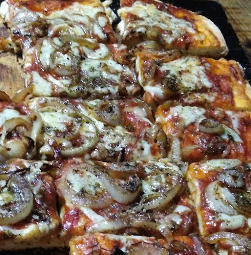 Opinii despre Pizzas Como Maná în La Capuera - Gastronomía y hostelería