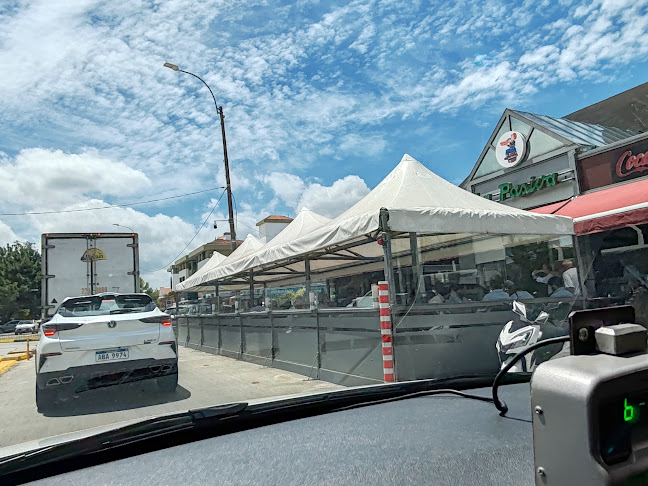 4W6R+WWF, 11500 Montevideo, Departamento de Montevideo