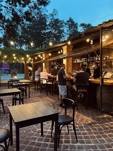 Comentarii opinii despre Santa Leoncia bar & grill