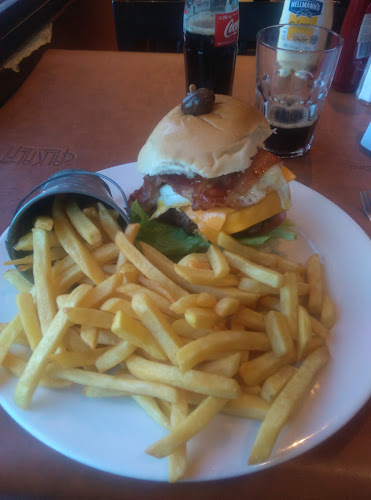 Av. Gral. Flores 2099, 11800 Montevideo, Departamento de Montevideo