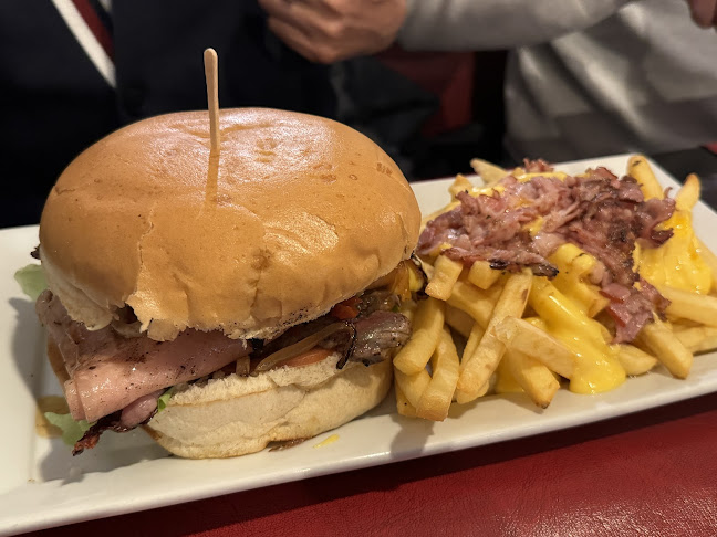 Opinii despre Bar Británico în Montevideo - Gastronomía y hostelería