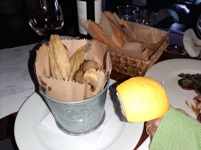 Parador La Huella - Gastronomía y hostelería