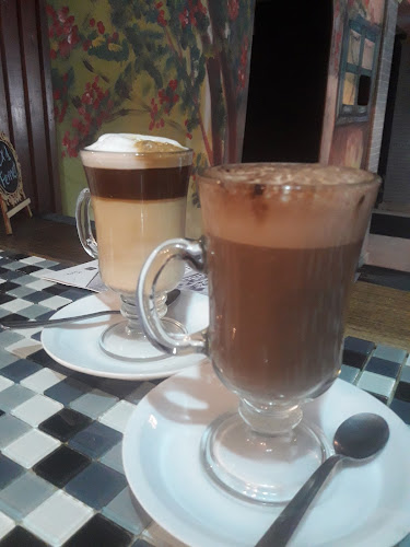 Opinii despre Café & Restó Club Colonia în Col. del Sacramento - Gastronomía y hostelería