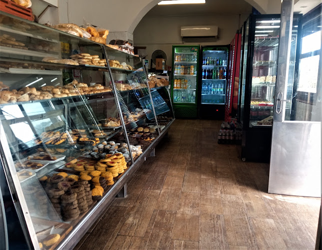 Fenix (panaderia, confiteria) - Montevideo