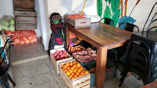 Lorenzo J Perez 3010, 11300 Montevideo, Departamento de Montevideo