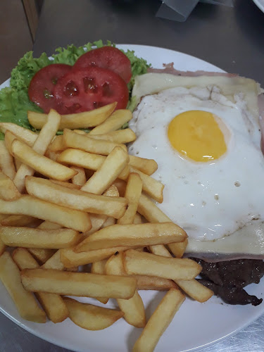 Comentarii opinii despre Avenida Restó