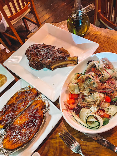 Restaurant y parrillada La Cava - Gastronomía y hostelería