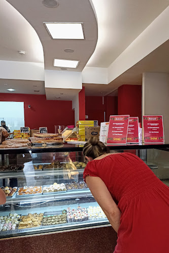 Comentarii opinii despre Confitería Banzai