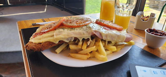 LaTana Pizza Pinares - Ciudad de la Costa