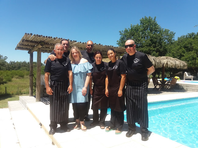 Opinii despre Claudia Amondaray în Las Piedras - Gastronomía y hostelería