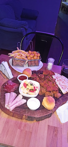 La Morada de Saturno - Gastronomía y hostelería