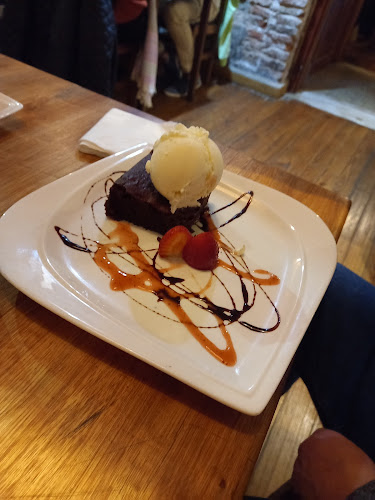 Opinii despre Vidal în Minas - Gastronomía y hostelería