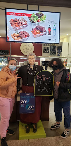 Hoy cocina la abuela srl - Montevideo