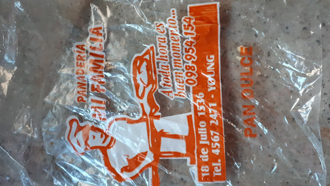 Opinii despre Panadería Mi Familia în Young - Gastronomía y hostelería