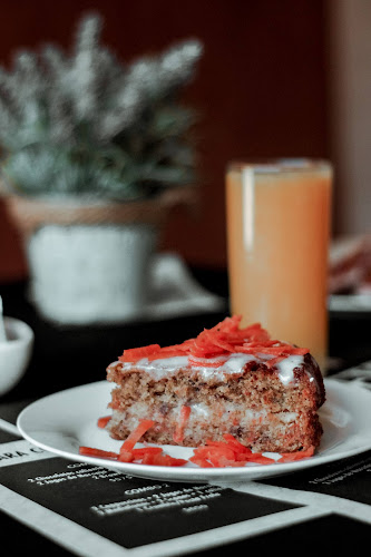 Comentarii opinii despre La Cafetería X Fusion