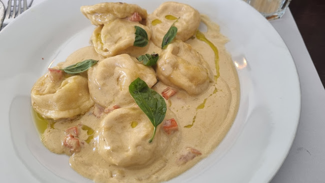 Opinii despre Morelia în Montevideo - Gastronomía y hostelería