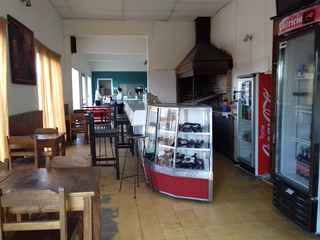 Opinii despre El Gaucho Parrilla - Pizzería - Pollería în Sarandí del Yí - Gastronomía y hostelería