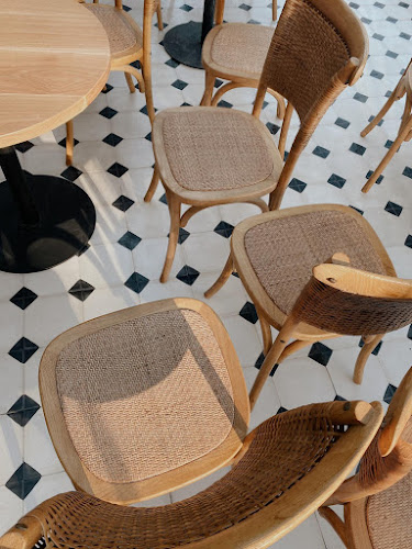 Comentarii opinii despre Nona