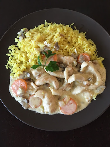 Comentarii opinii despre Camila's Roti-Café