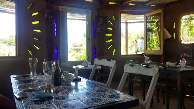 &, Calle 5, 20000, El Mirlo, El Edén