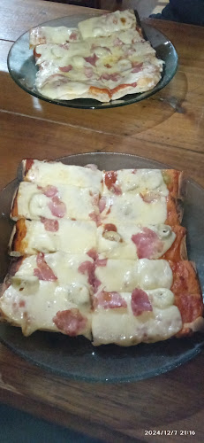 Pizzeria "Mi Vieja Rausa"